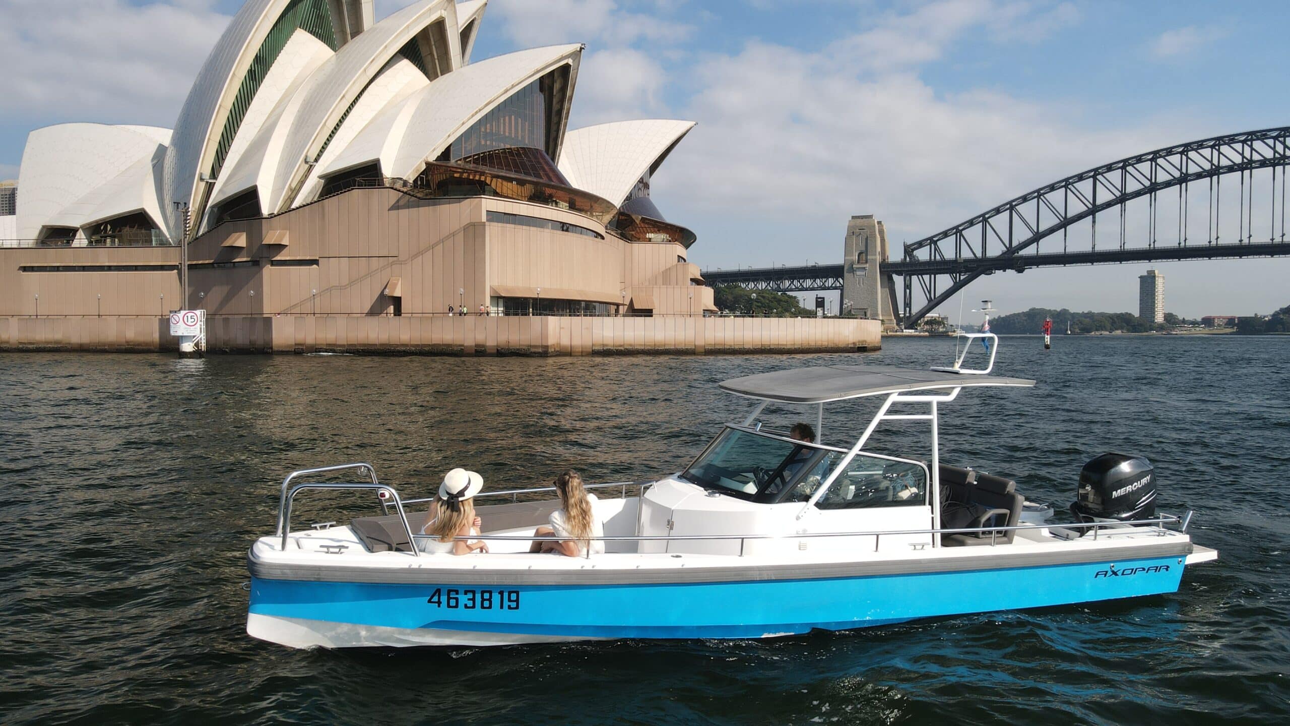 Licensed self drive sports cruiser on Sydney Harbour