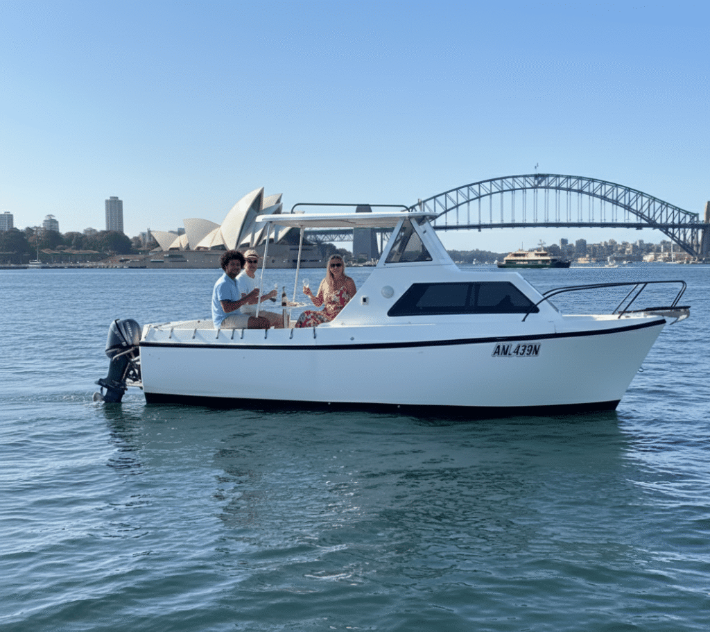 No licence boat hire 4 Letsgo1g546g 1 e1763361042524